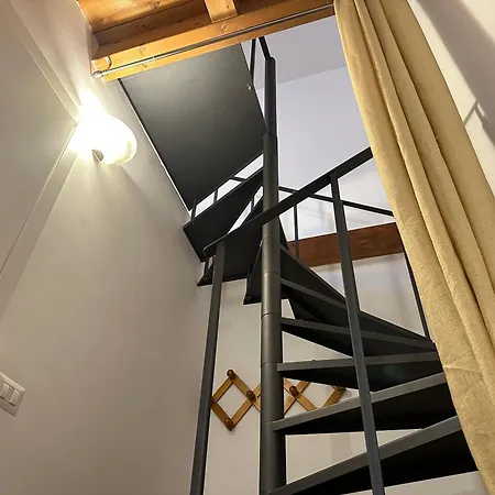 Velletri-appartamento Romantico Al Centro Appartamento *